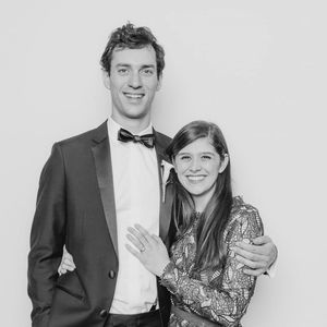 Meet your Posher, Avery